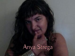 Anya_Strega