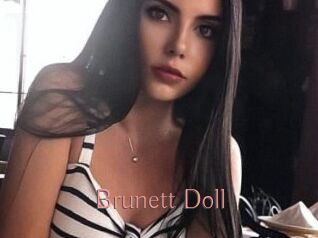 Brunett_Doll