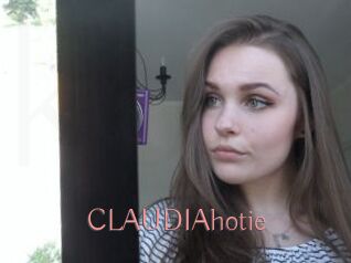 CLAUDIAhotie