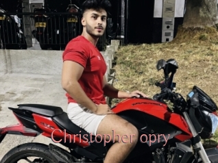 Christopher_opry