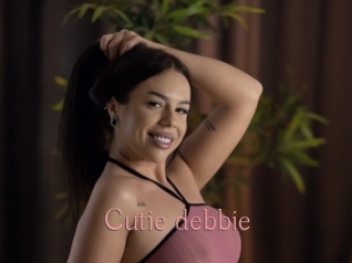 Cutie_debbie