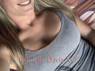 Danielle_Davis_XO