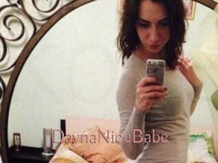 DaynaNiceBabe Kostenlose Sexcams