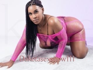 Dakotasexshow111