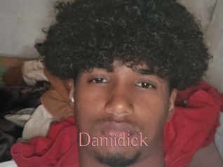 daniidick Kostenlose Sexcams