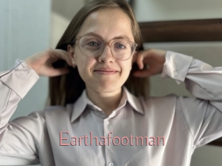 Earthafootman