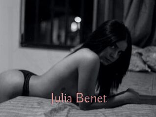 Julia_Benet