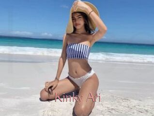 Kinky_Ari