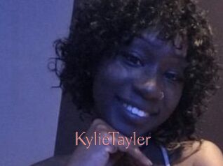 Kylie_Tayler