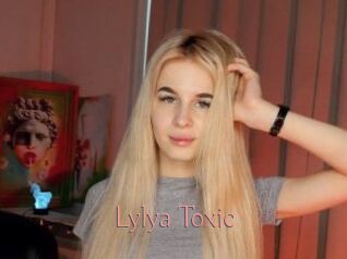 Lylya_Toxic