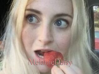 Melanie_Daisy