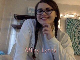 Miley_Lyons Kostenlose Sexcams