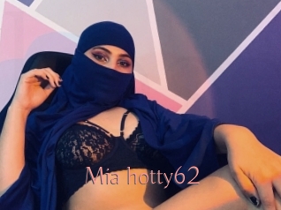 Mia_hotty62