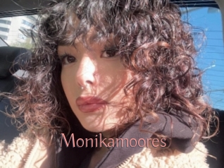 Monikamoores