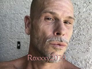 Roxxxy2070