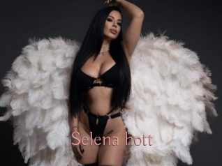Selena_hott