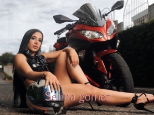 Selina_gomez