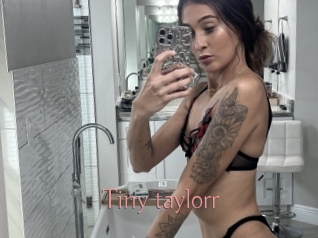 tiny_taylorr Kostenlose Sexcams