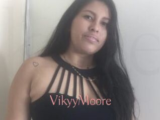 VikyyMoore